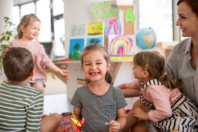Zajęcia rewalidacyjne dla dziecka z indywidualnym przygotowaniem przedszkolnym mogą odbywać się w przedszkolu